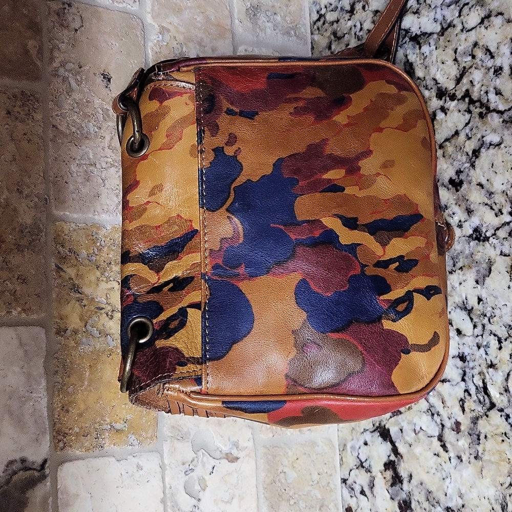 Patricia Nash Crossbody - Picture 3 of 9